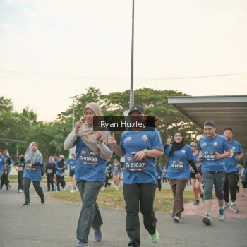 Runner Photo 3749473