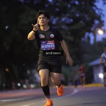 Runner Photo 3749509