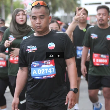 Runner Photo 3749513