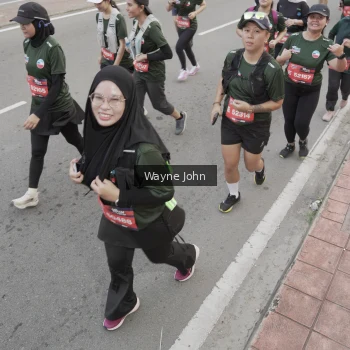 Runner Photo 3749515