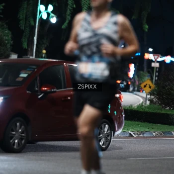 Runner Photo 3749519