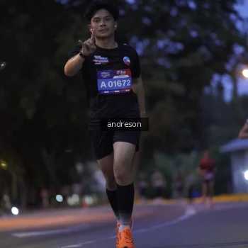 Runner Photo 3749545