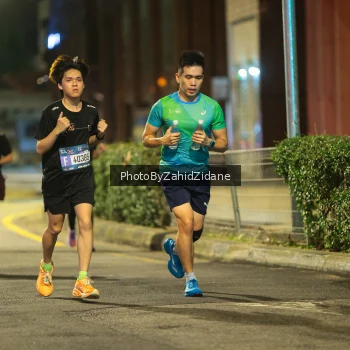 Runner Photo 3749559
