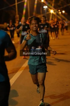 Runner Photo 3749598