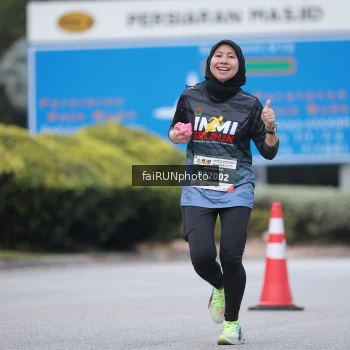 Runner Photo 3749604