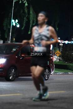 Runner Photo 3749623