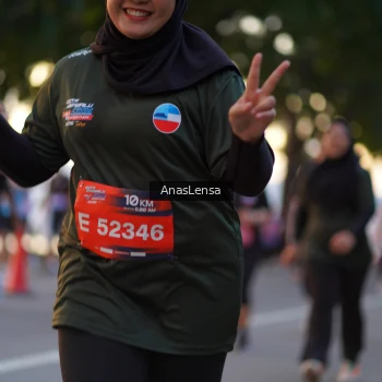 Runner Photo 3749624
