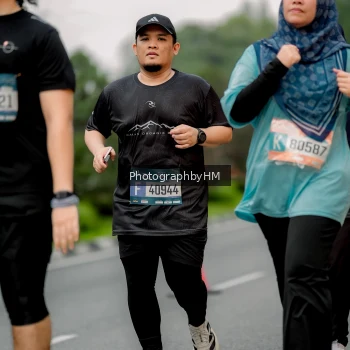 Runner Photo 3749641