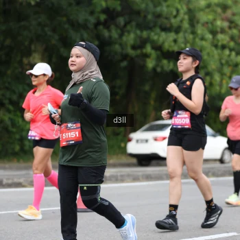 Runner Photo 3749645