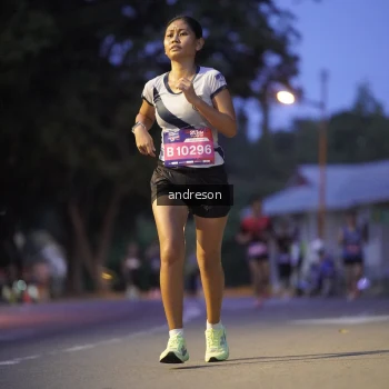 Runner Photo 3749652