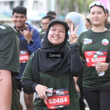 Runner Photo 3749670