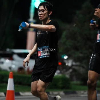 Runner Photo 3749695