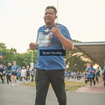 Runner Photo 3749696