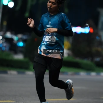 Runner Photo 3749707
