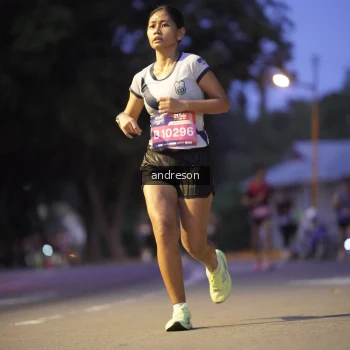 Runner Photo 3749714