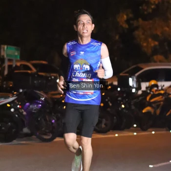 Runner Photo 3749723