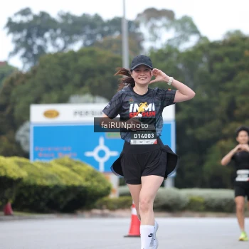 Runner Photo 3749724