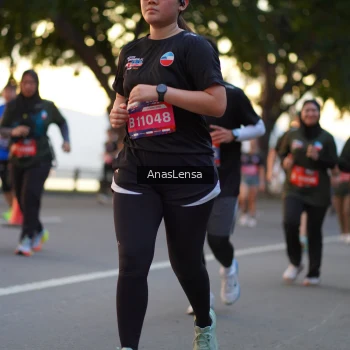 Runner Photo 3749774