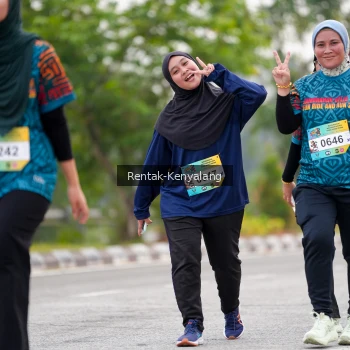 Runner Photo 3749784
