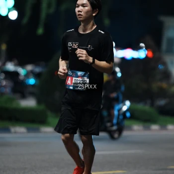 Runner Photo 3749790