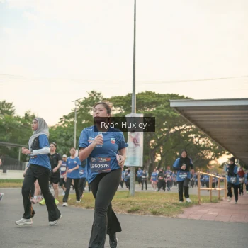 Runner Photo 3749813