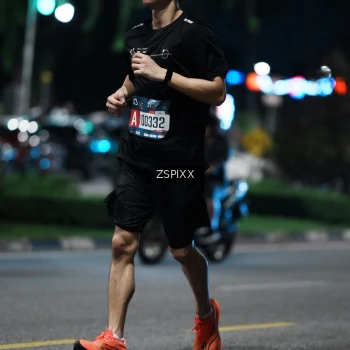 Runner Photo 3749820