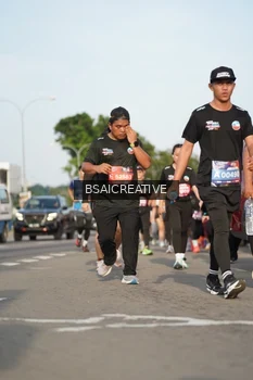 Runner Photo 3749822