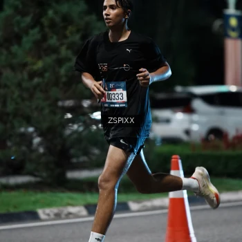 Runner Photo 3749825