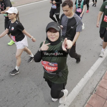 Runner Photo 3749830