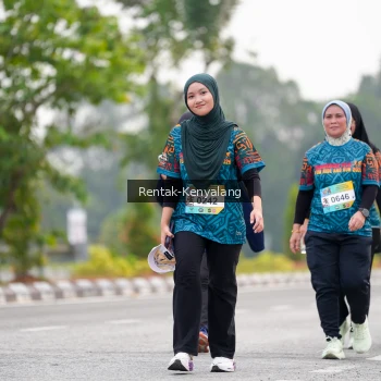 Runner Photo 3749833
