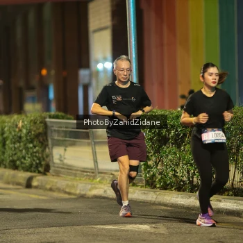 Runner Photo 3749837