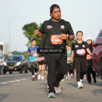 Runner Photo 3749838
