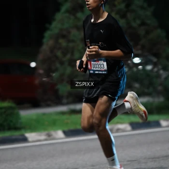Runner Photo 3749845