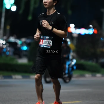 Runner Photo 3749859