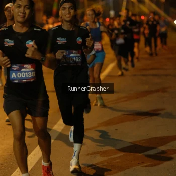 Runner Photo 3749868