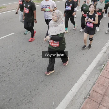 Runner Photo 3749869