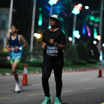 Runner Photo 3749874