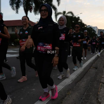 Runner Photo 3749878