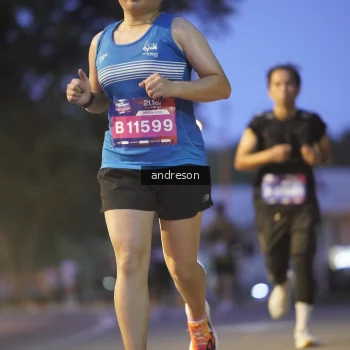 Runner Photo 3749883