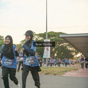 Runner Photo 3749895