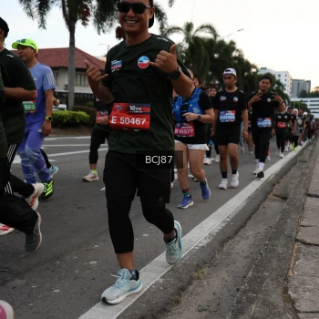 Runner Photo 3749900