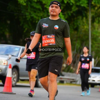 Runner Photo 3749912
