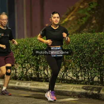 Runner Photo 3749932