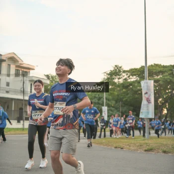 Runner Photo 3749946