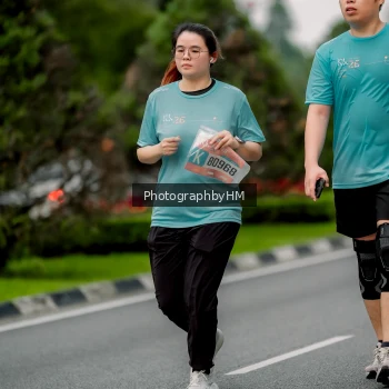 Runner Photo 3749947