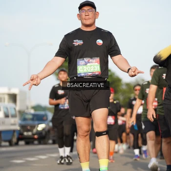 Runner Photo 3749954