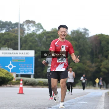 Runner Photo 3749962