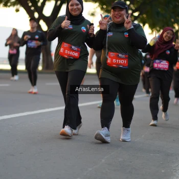 Runner Photo 3750000