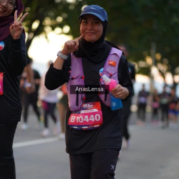Runner Photo 3750022