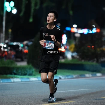 Runner Photo 3750028